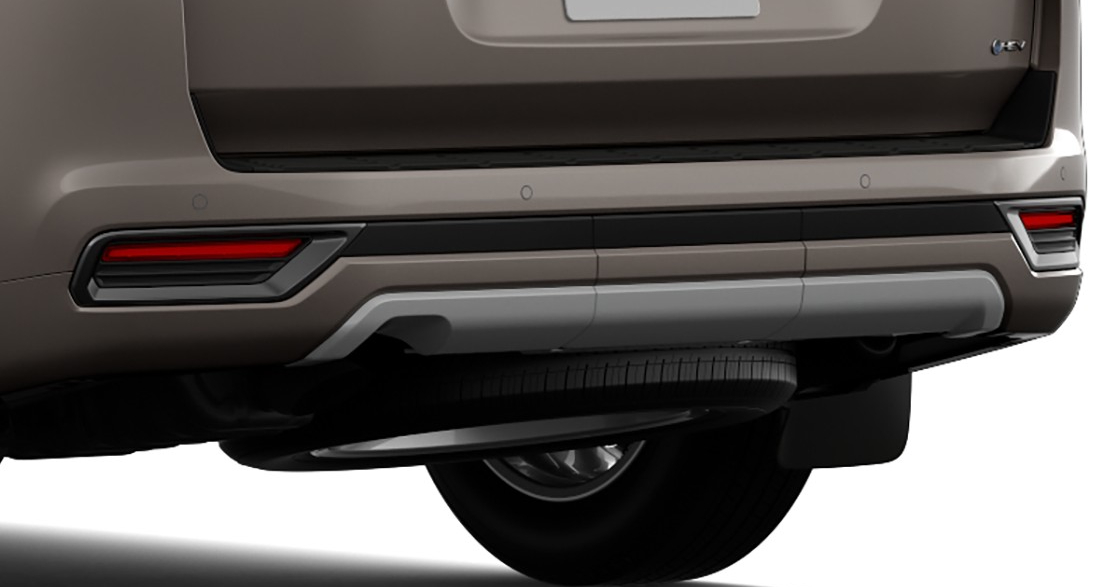 Панель приборов Toyota Land Cruiser 300 с современным дизайном
