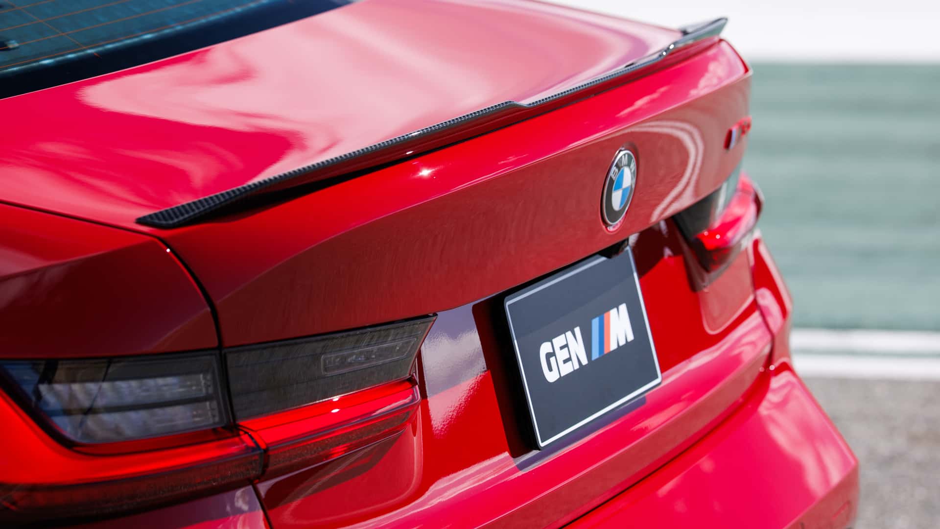 BMW M3 CS Handschalter вид сзади