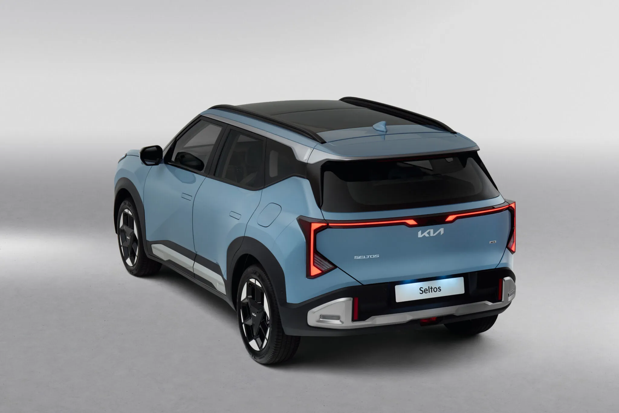 Крупный план на фары Kia Seltos