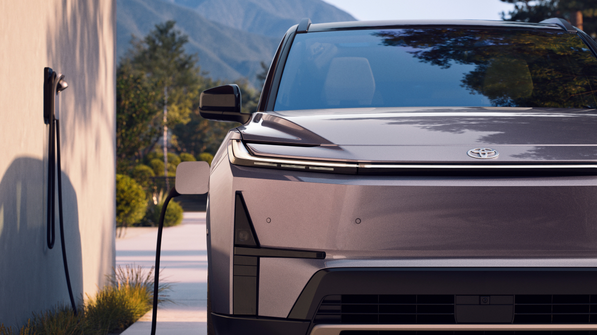 Електричний Toyota Highlander 2027 вид 1