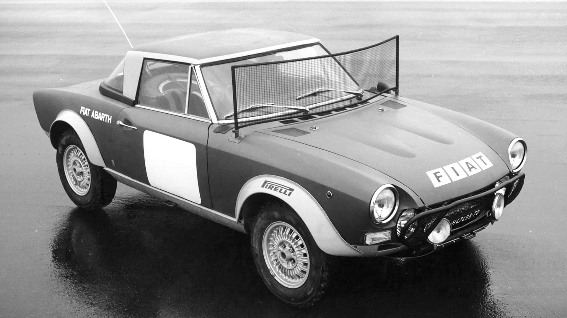 Fiat 124 Spider Volumex - вигляд ззаду