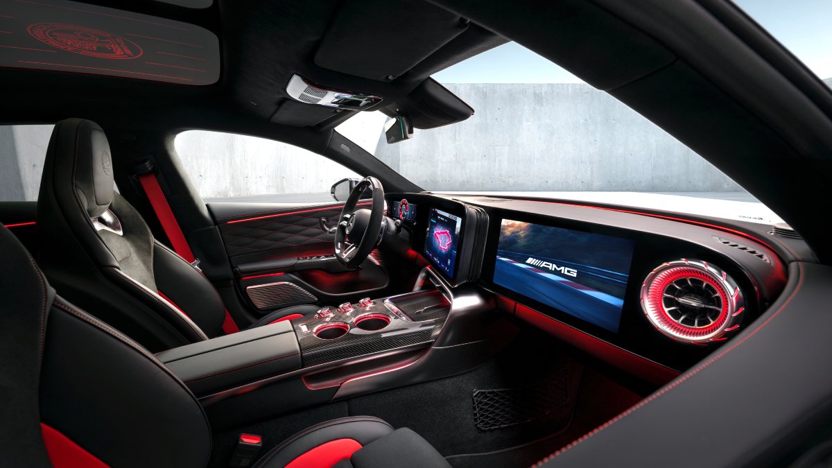 Цифрова панель Mercedes-AMG GT 4-Door Coupe