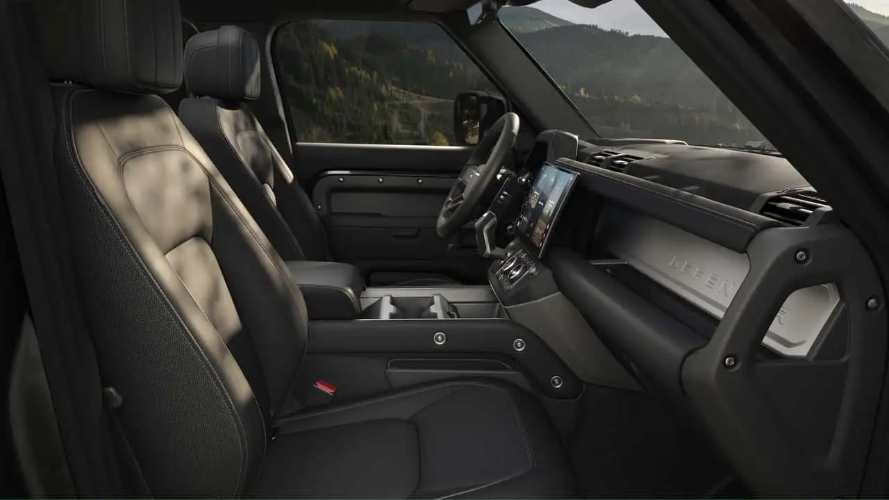 База для экспериментов Land Rover