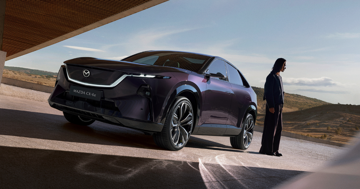 Front of the Mazda CX-6e
