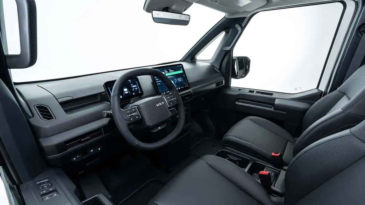 Варіант із самоскидом Kia PV5