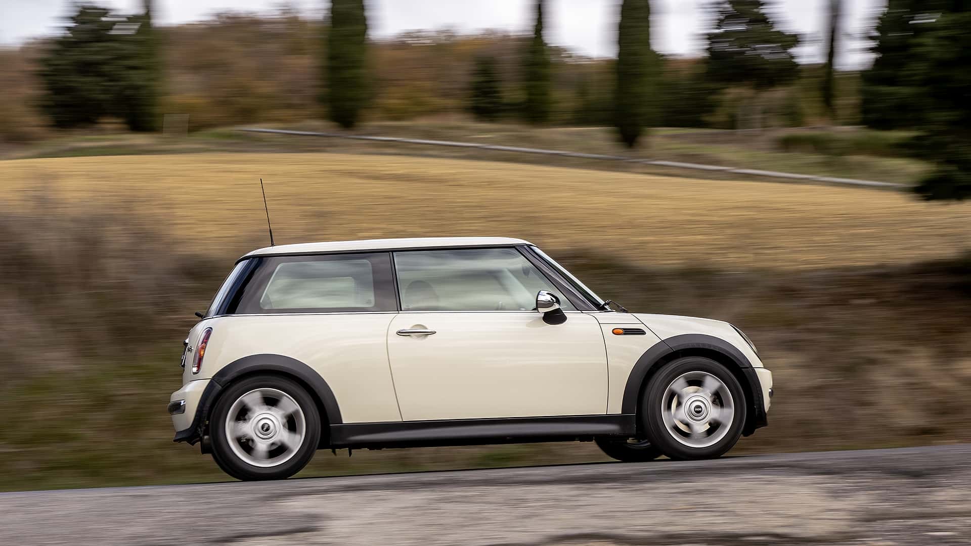MINI Cooper задня частина 