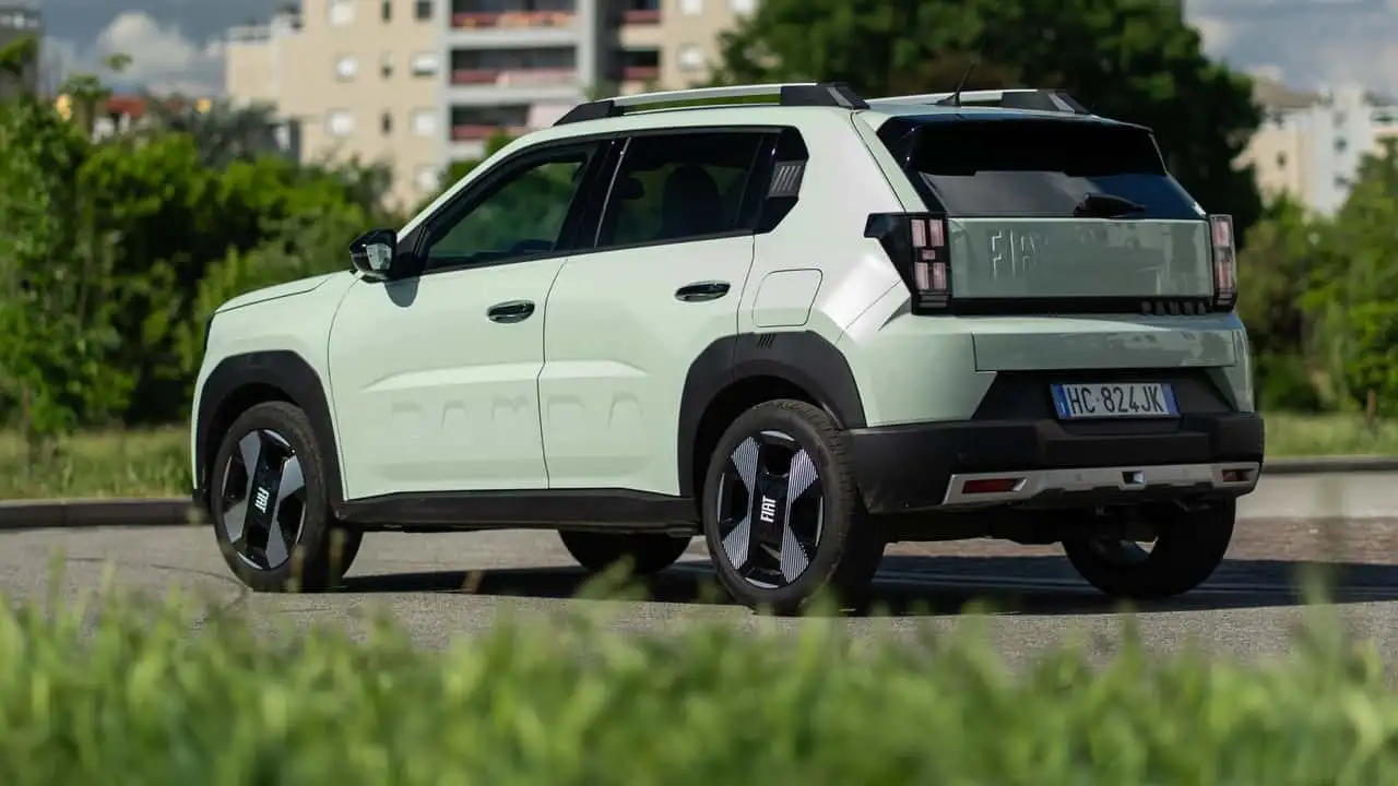 Деталі Fiat Pandina Hybrid