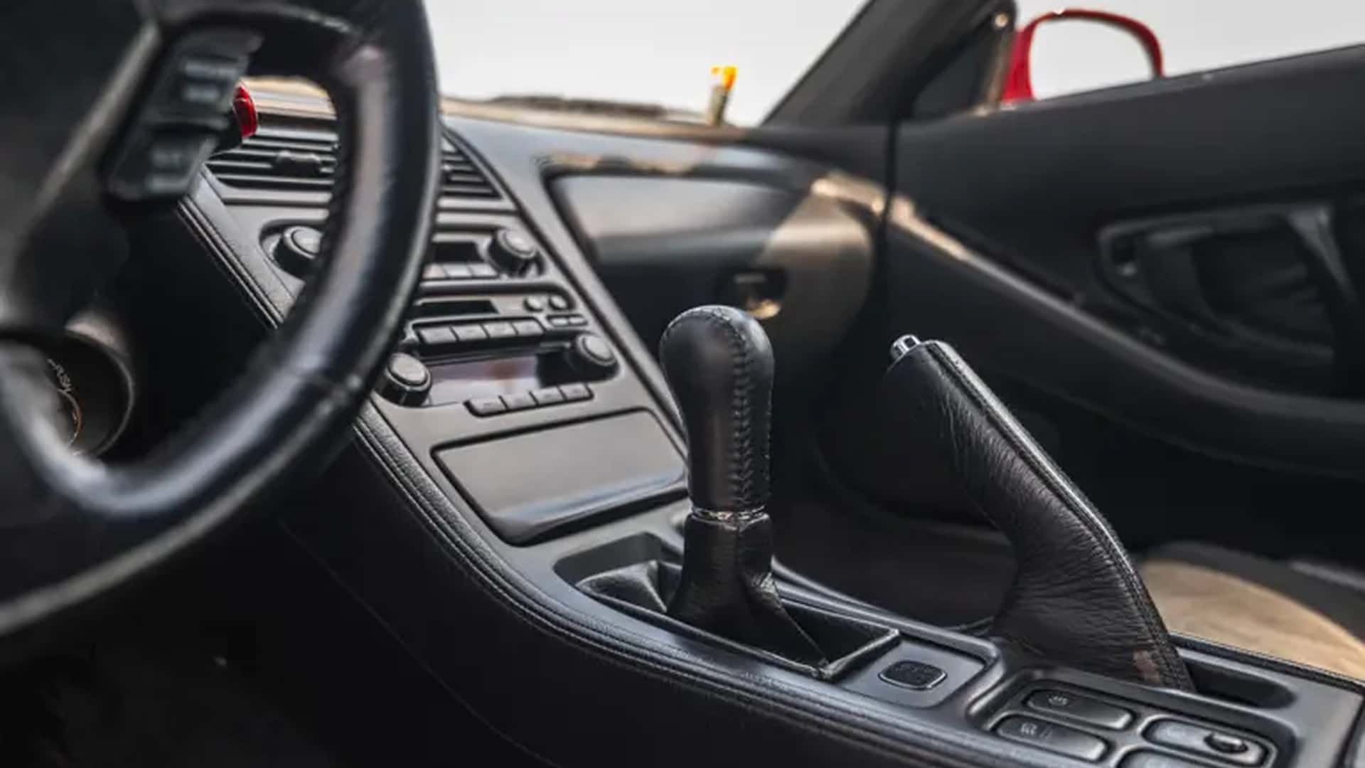 Honda NSX, вид со стороны водителя