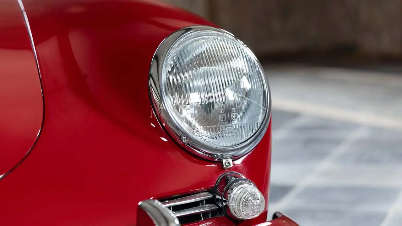 Передній вигляд Porsche 356 B 1600 Super Roadster 1960 року