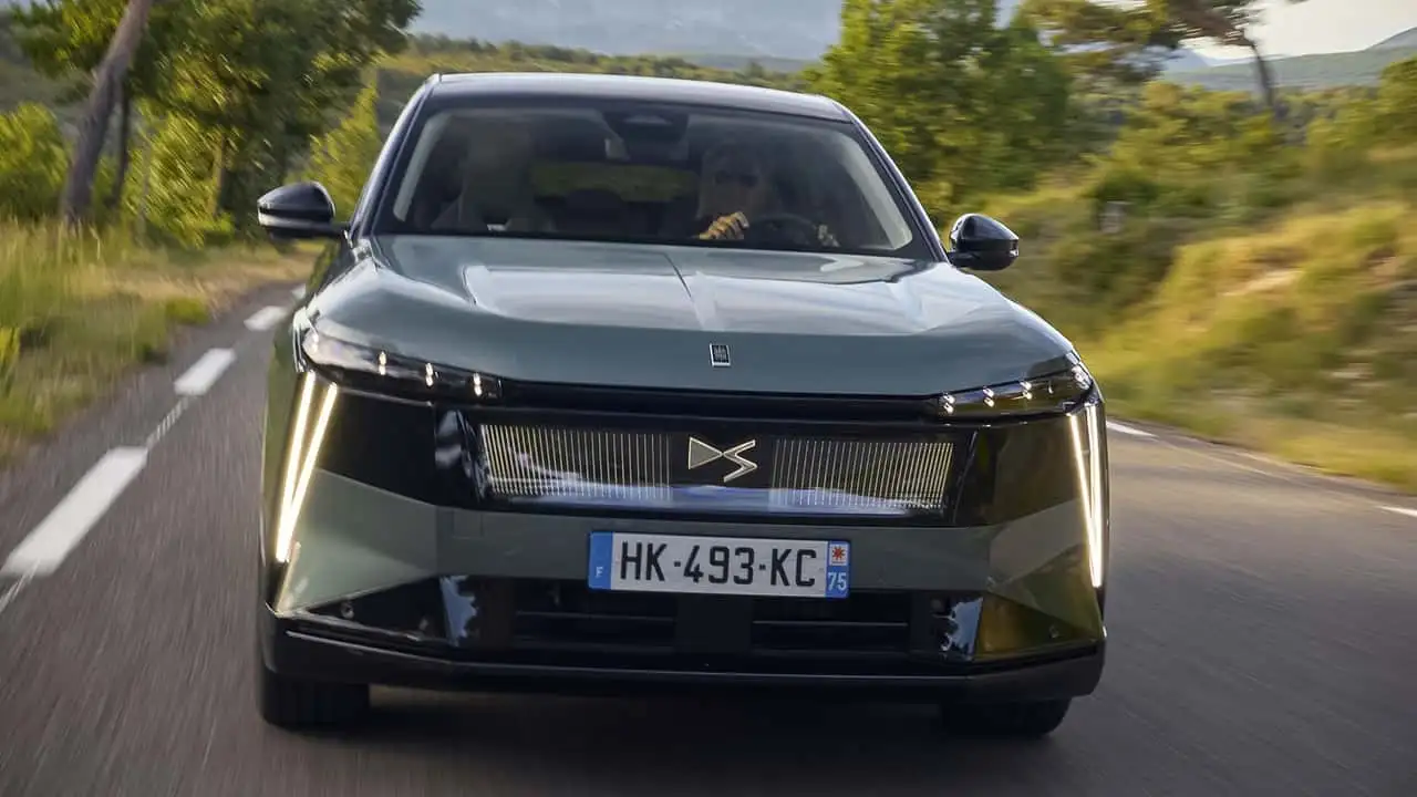 DS Automobiles - Італійське коріння