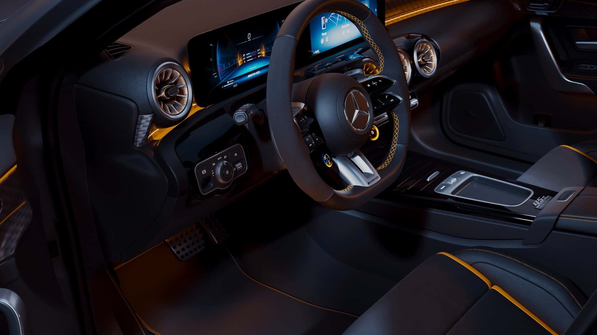 Інтер'єр Mercedes-AMG A 45 S 4MATIC+ Final Edition - жовті акценти