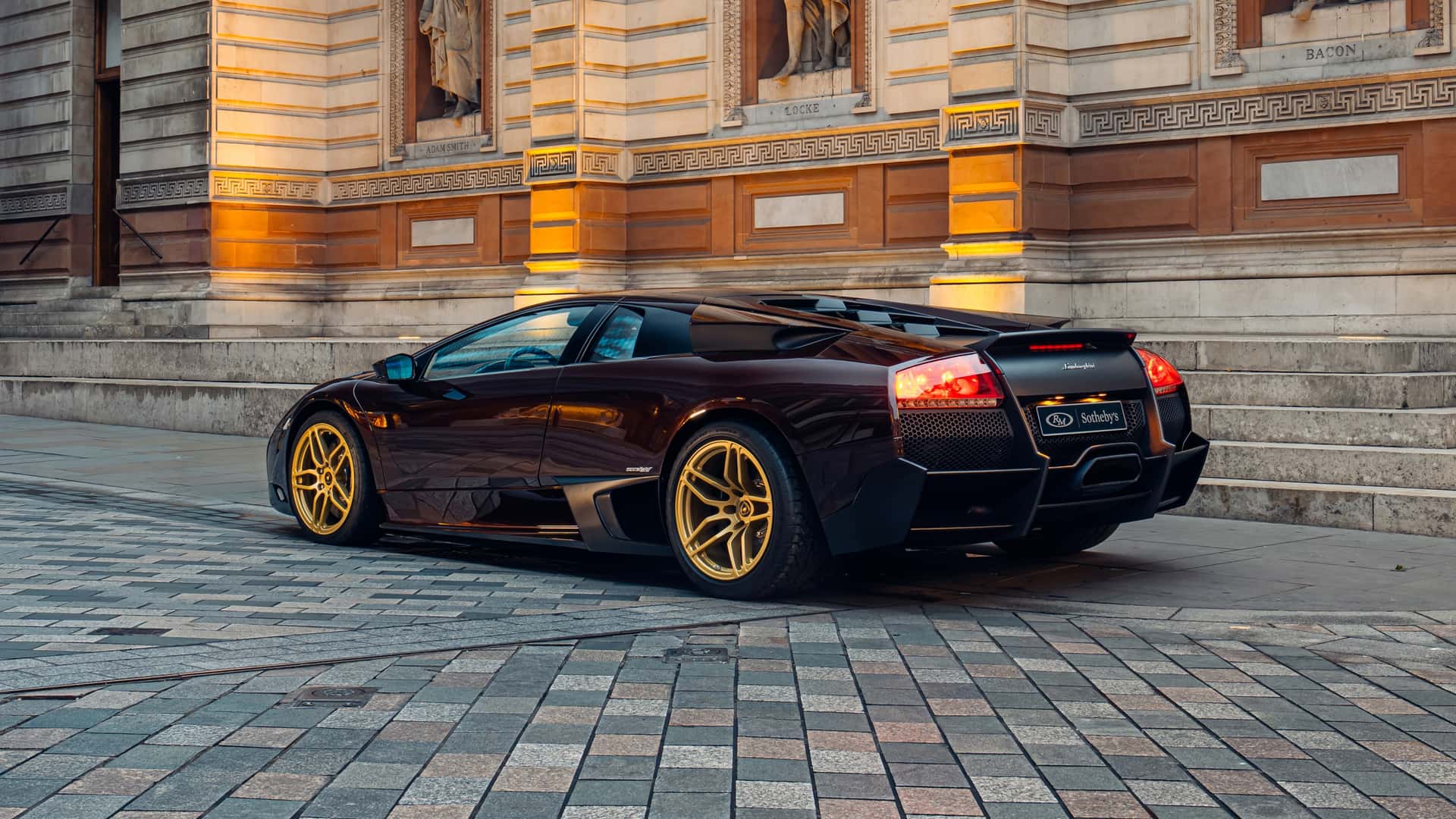 Lamborghini Murciélago LP 670-4 SuperVeloce вид салона