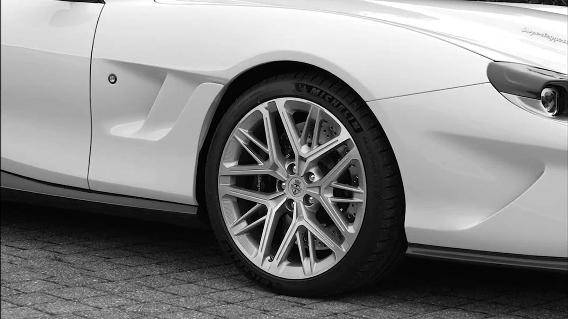 Розкішний салон Veloce12 Aperta