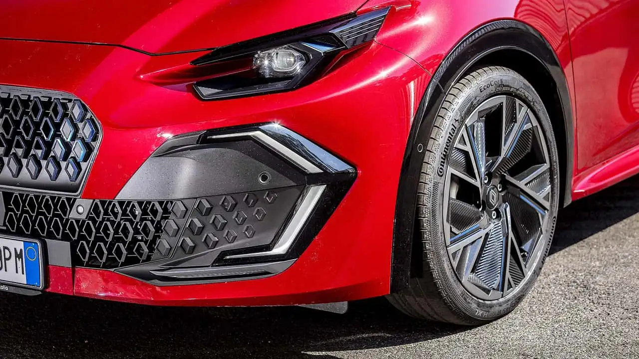 Renault Clio, детали