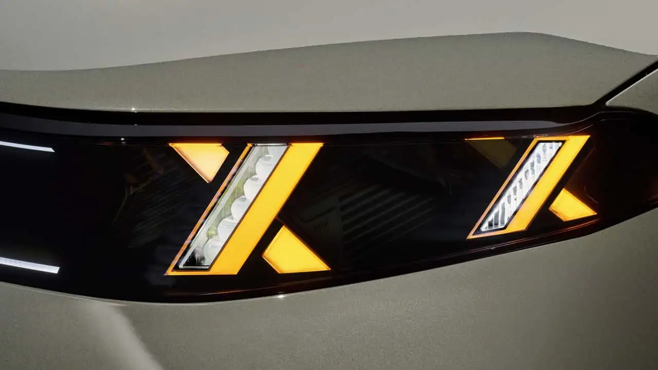 Фронтальний вид BMW X5