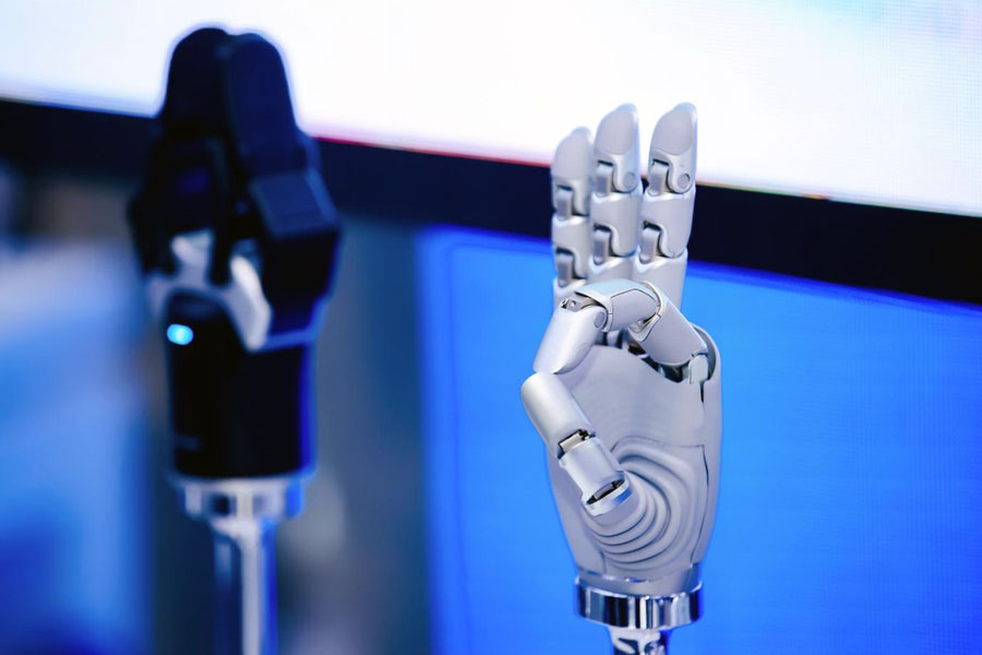 AGIBOT G2-series humanoids on the Longcheer Technology production line. Photo: AGIBOT