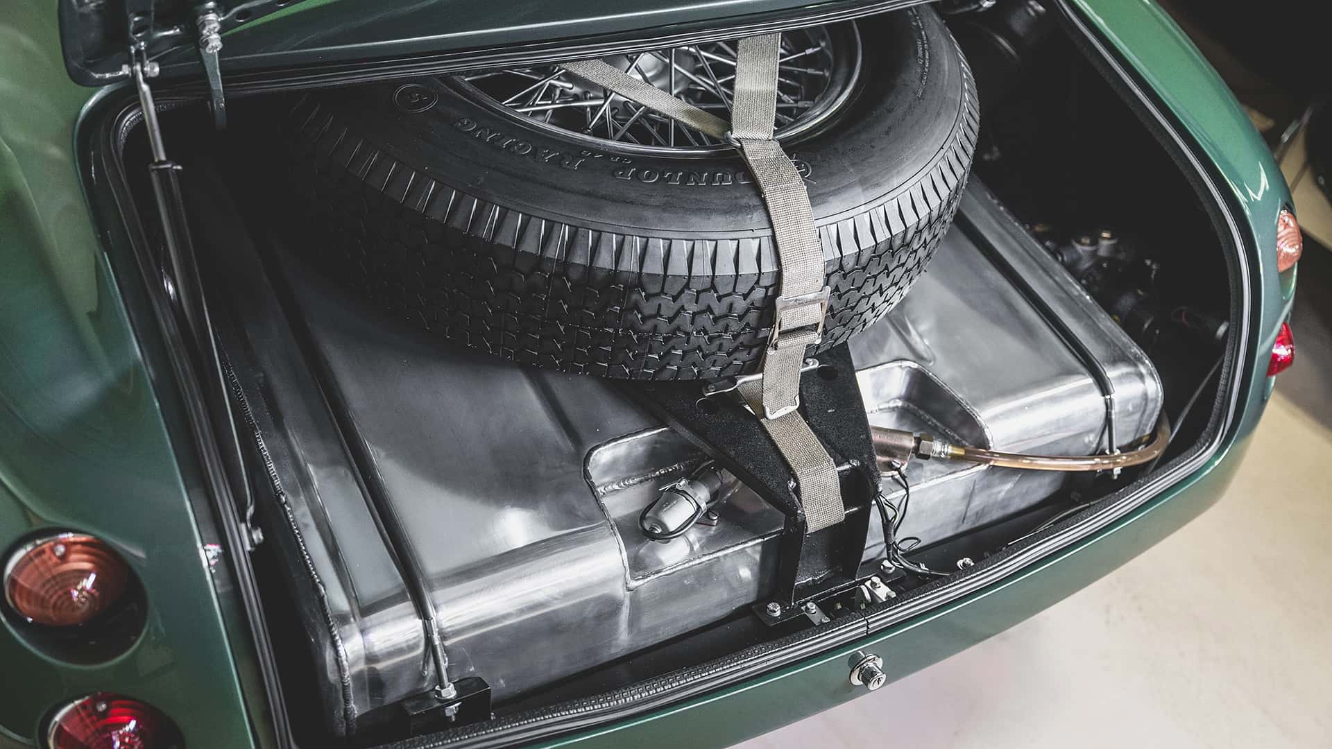Галерея Aston Martin DB4 GT Zagato 1962