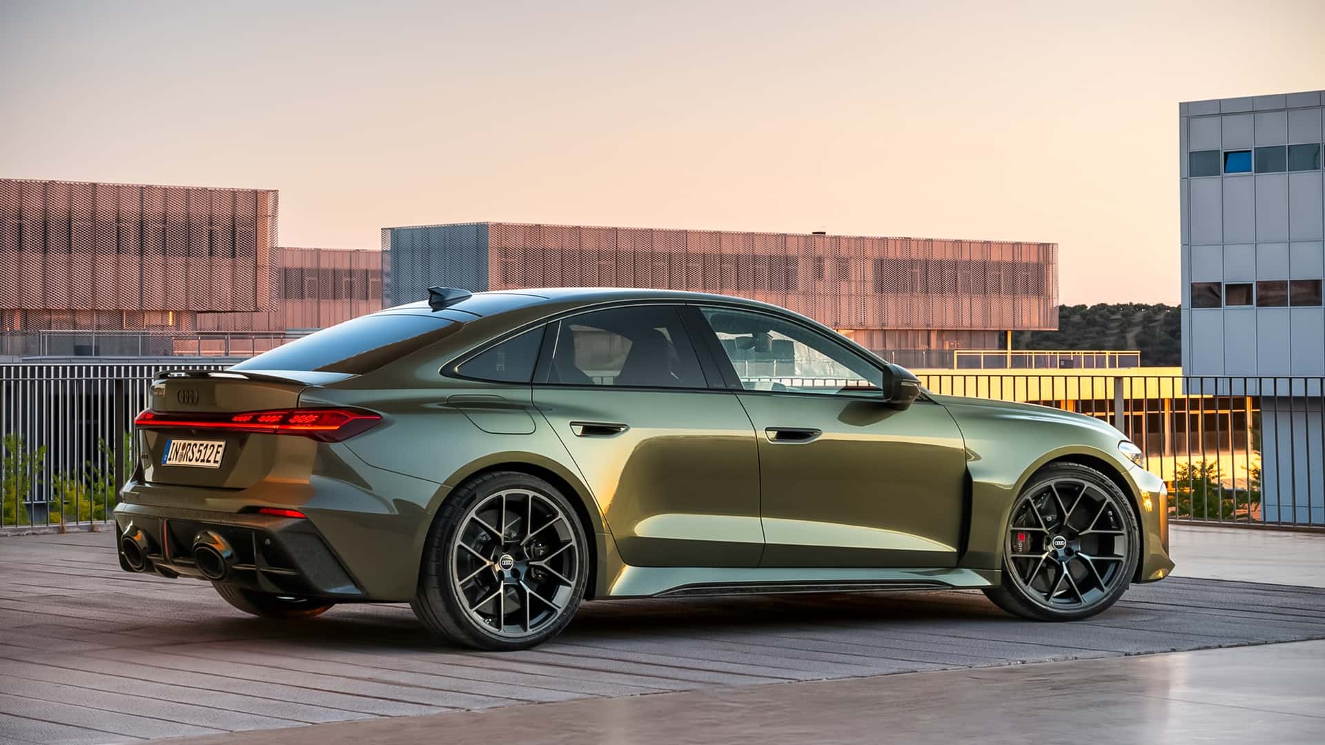 Audi RS5 Limousine 2026 вид збоку