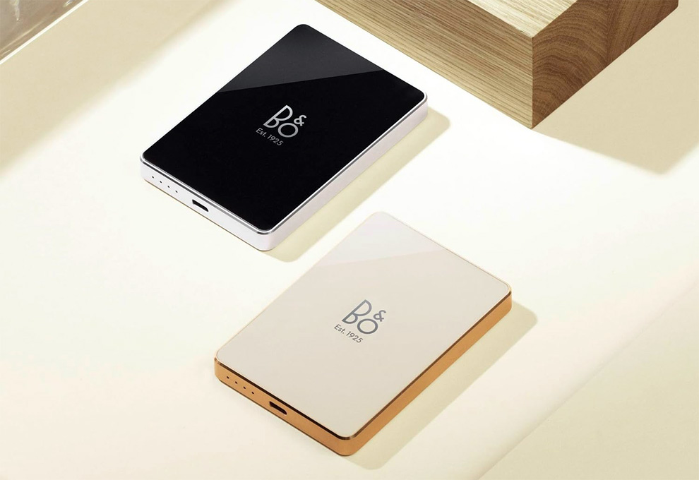 Bang Olufsen Powerbank передний вид