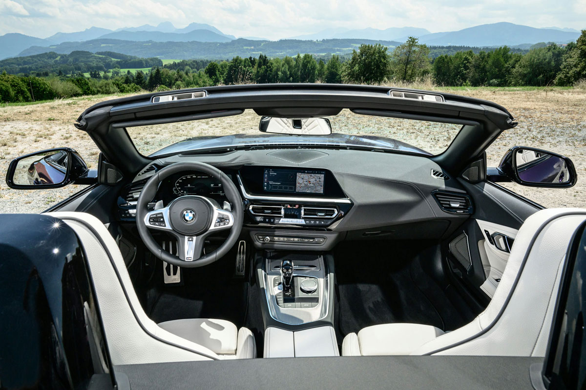 BMW Z4 Roadster інтер'єр