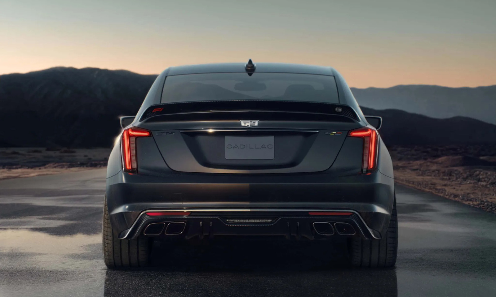 Cadillac CT5-V Blackwing F1 Collector Series - фото 3
