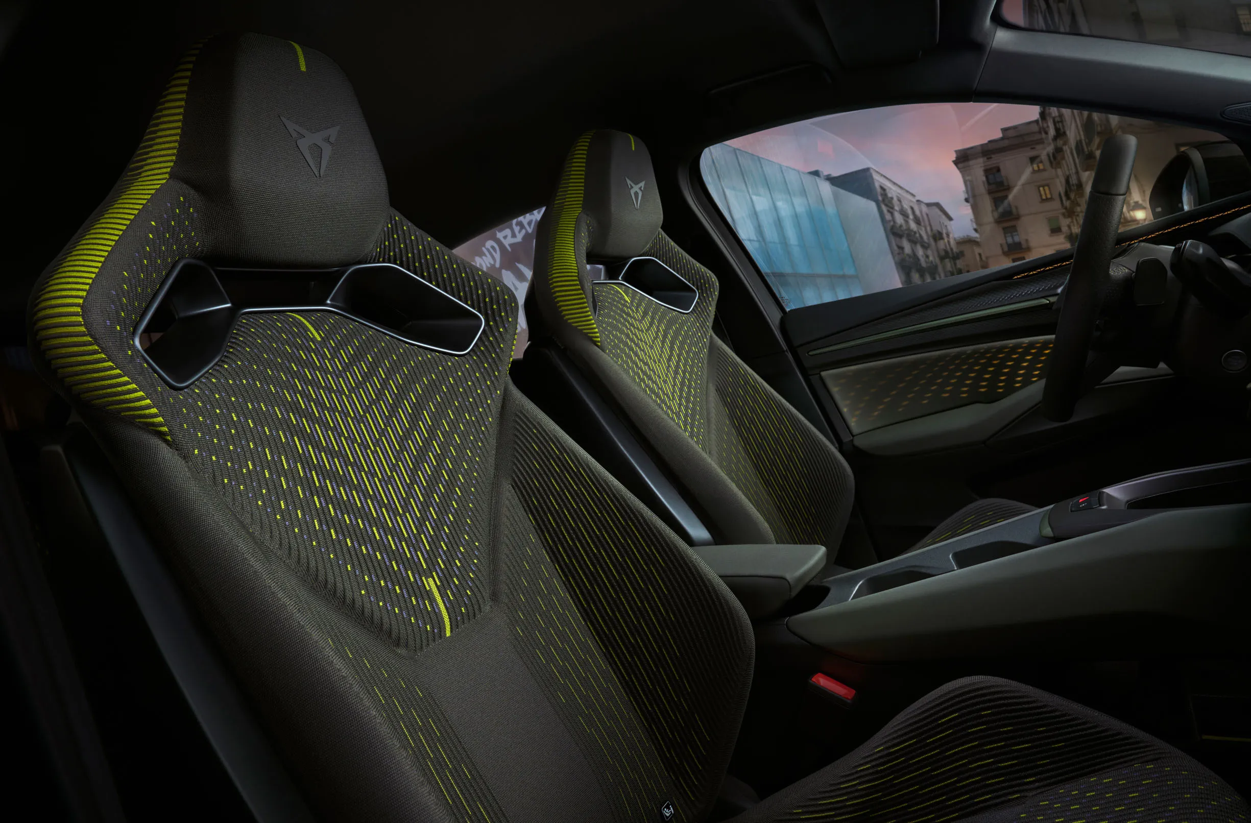 Cupra Raval відображає стиль