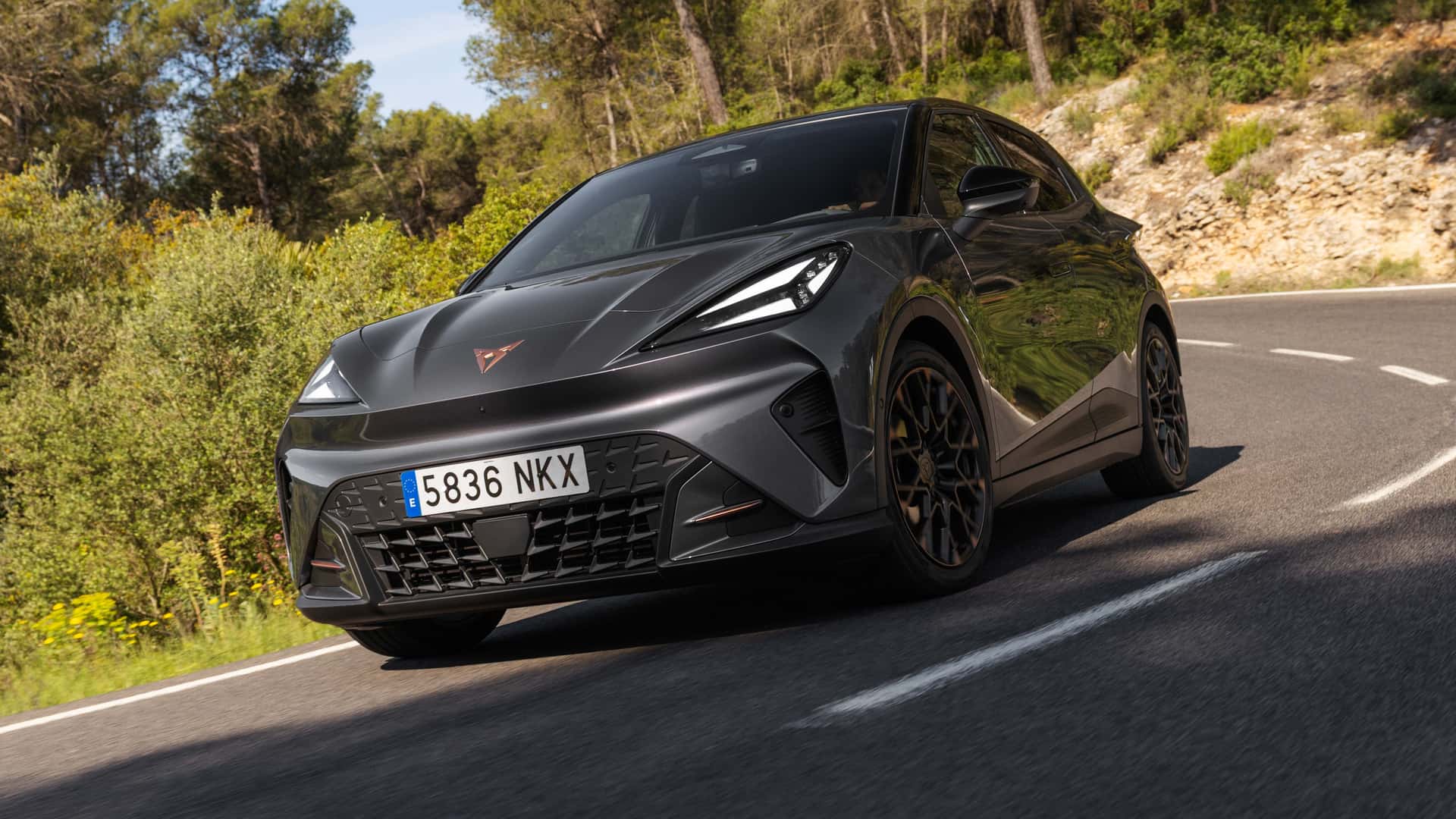Вид на задній частині Cupra Raval Edge Plus