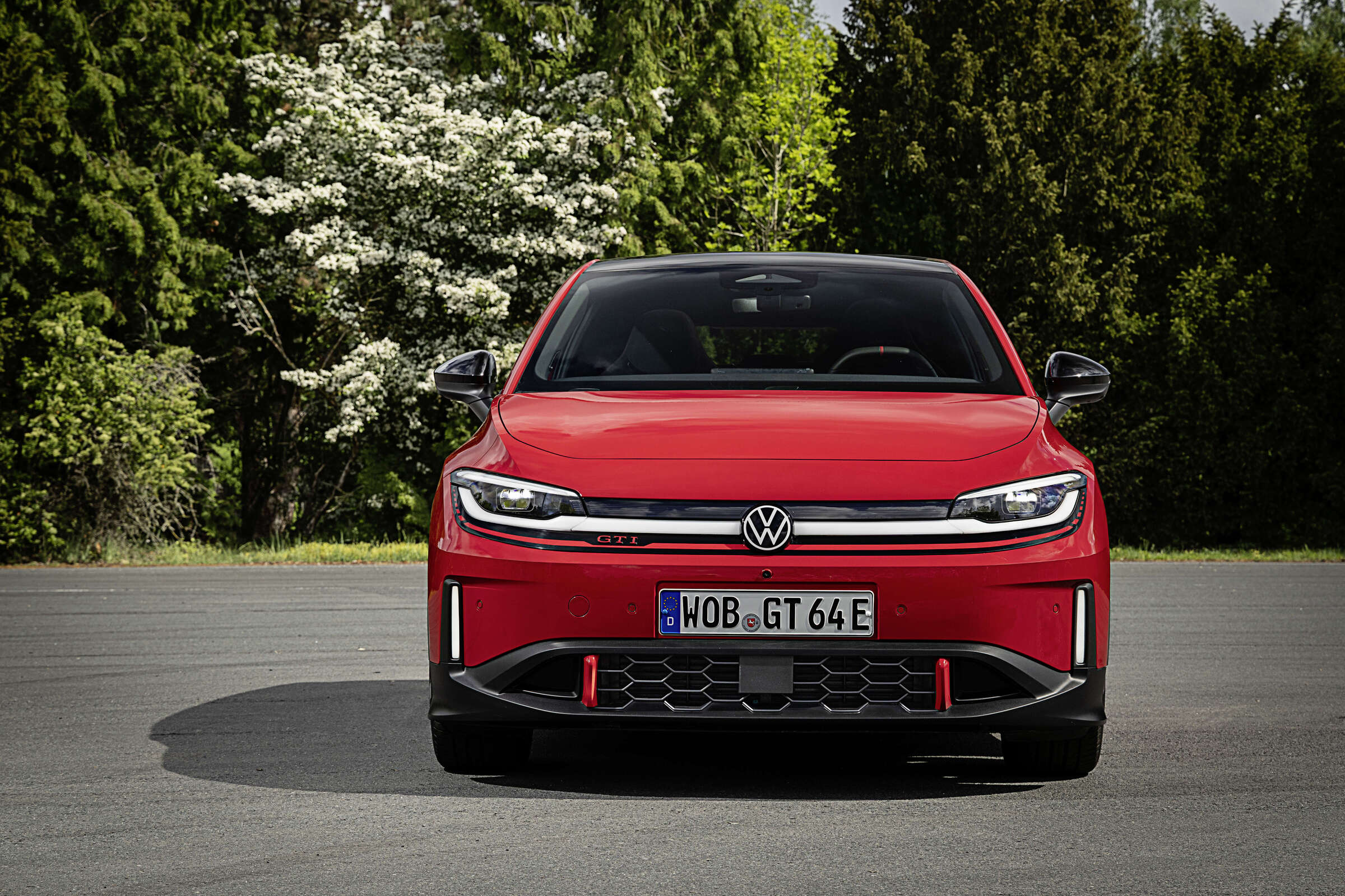 VW ID. Polo з підніжкою