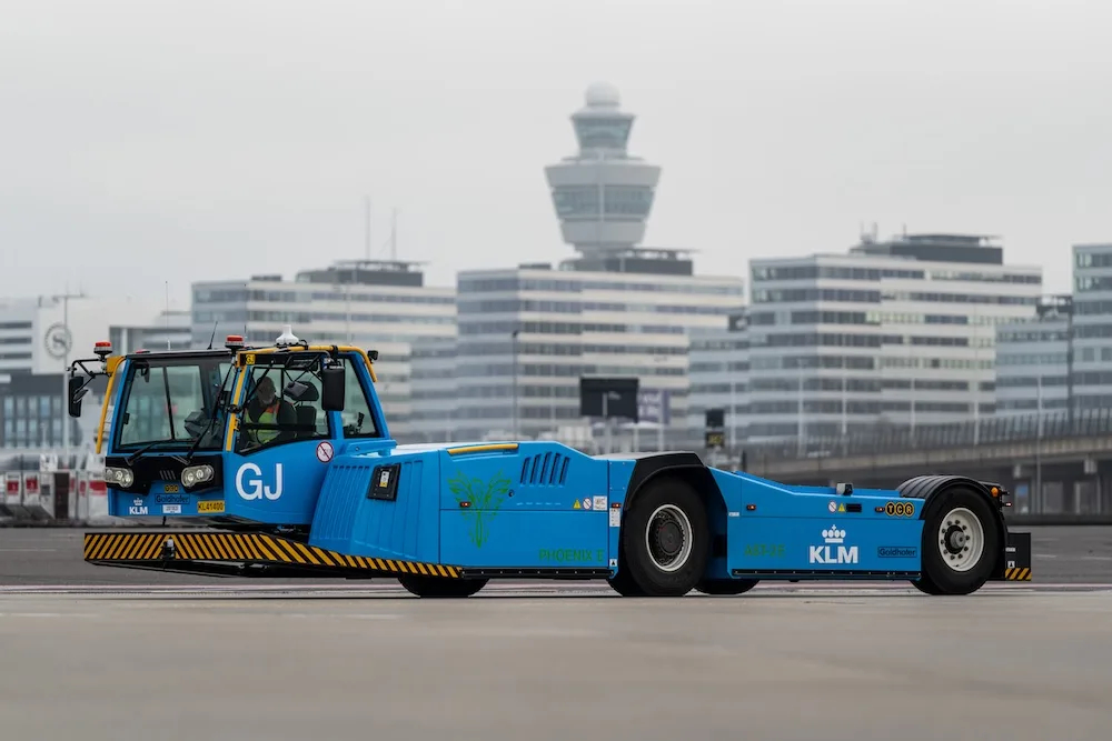 Electric Goldhofer tow tractor at the airport