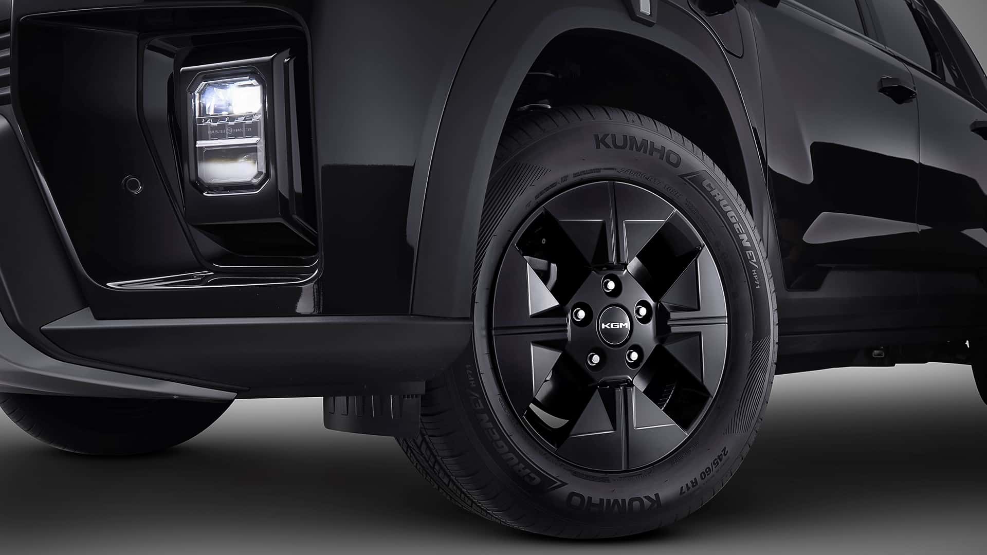 KGM Musso EV 2026 Black Edition