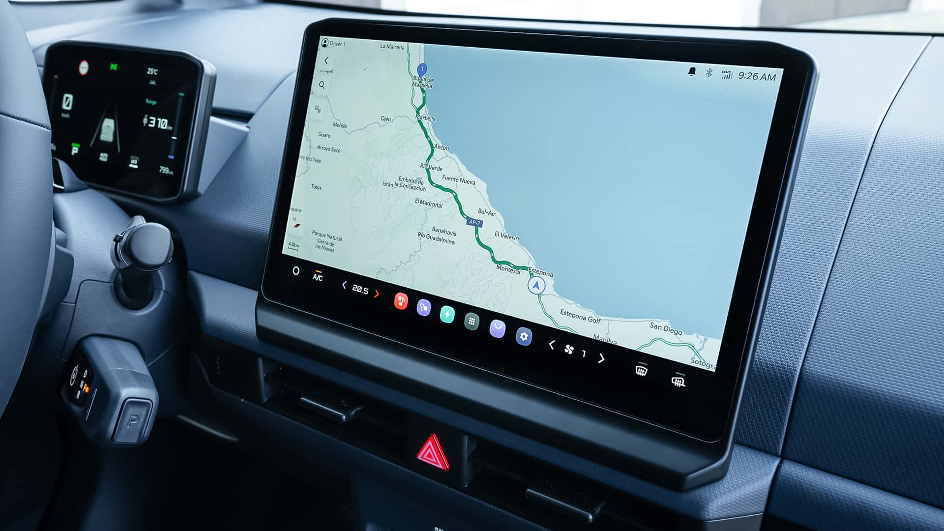 Строгий боковий профіль Kia PV5 WAV