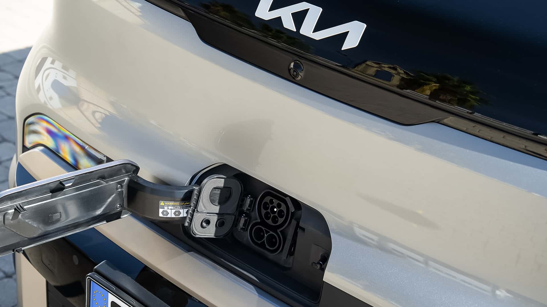 Тестування Kia PV5 WAV на дорозі