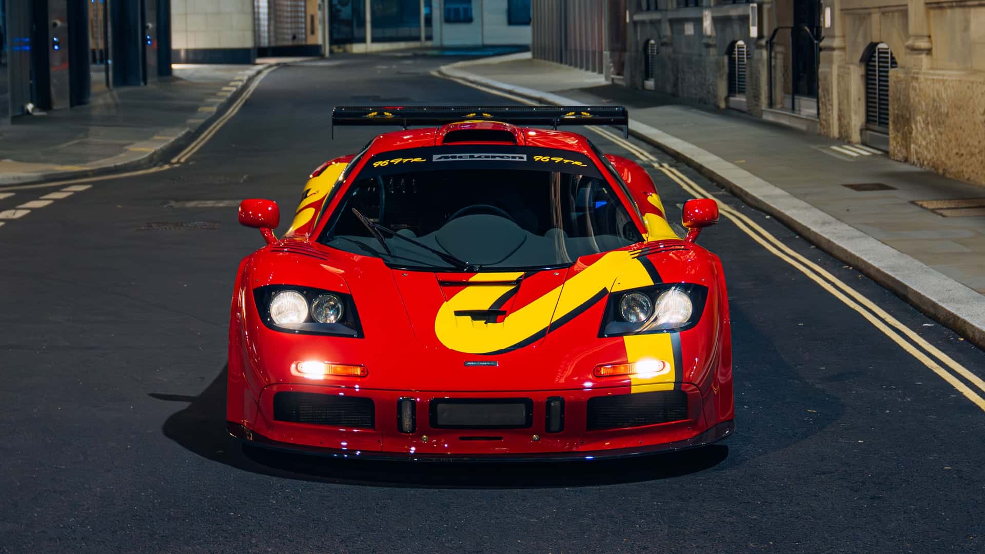 McLaren F1 GTR 1996 уникальный автомобиль