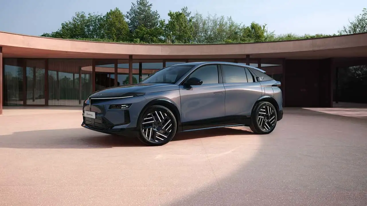 Знімок нової Lancia Gamma