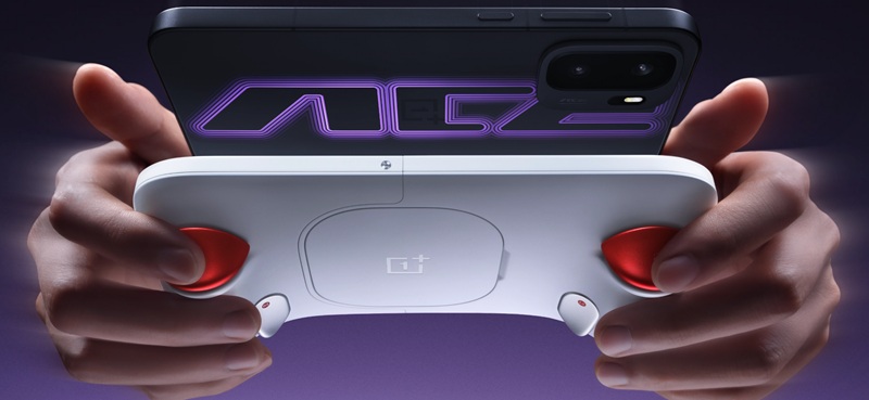 La manette Gunfire avec ses quatre boutons mécaniques, conçue sans joystick pour les FPS.