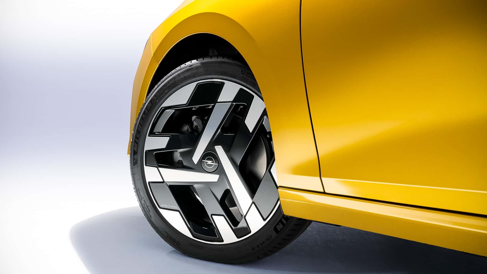 Новейшие элементы дизайна Opel Astra 2026