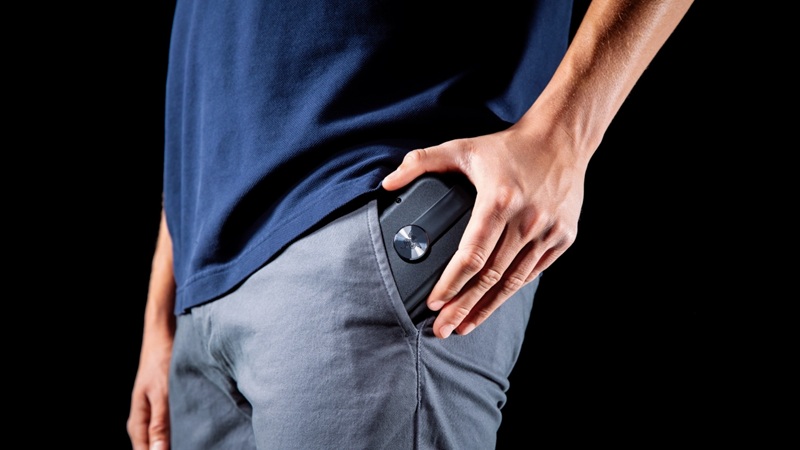 La Razer Prio dépliée, prête à accueillir un smartphone jusqu'à 7 pouces.