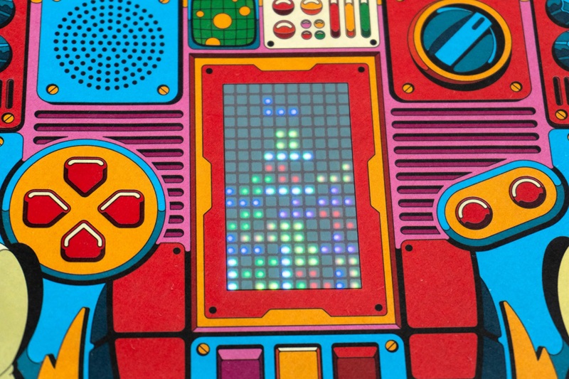 Ігровий журнал Red Bull з грою Tetris