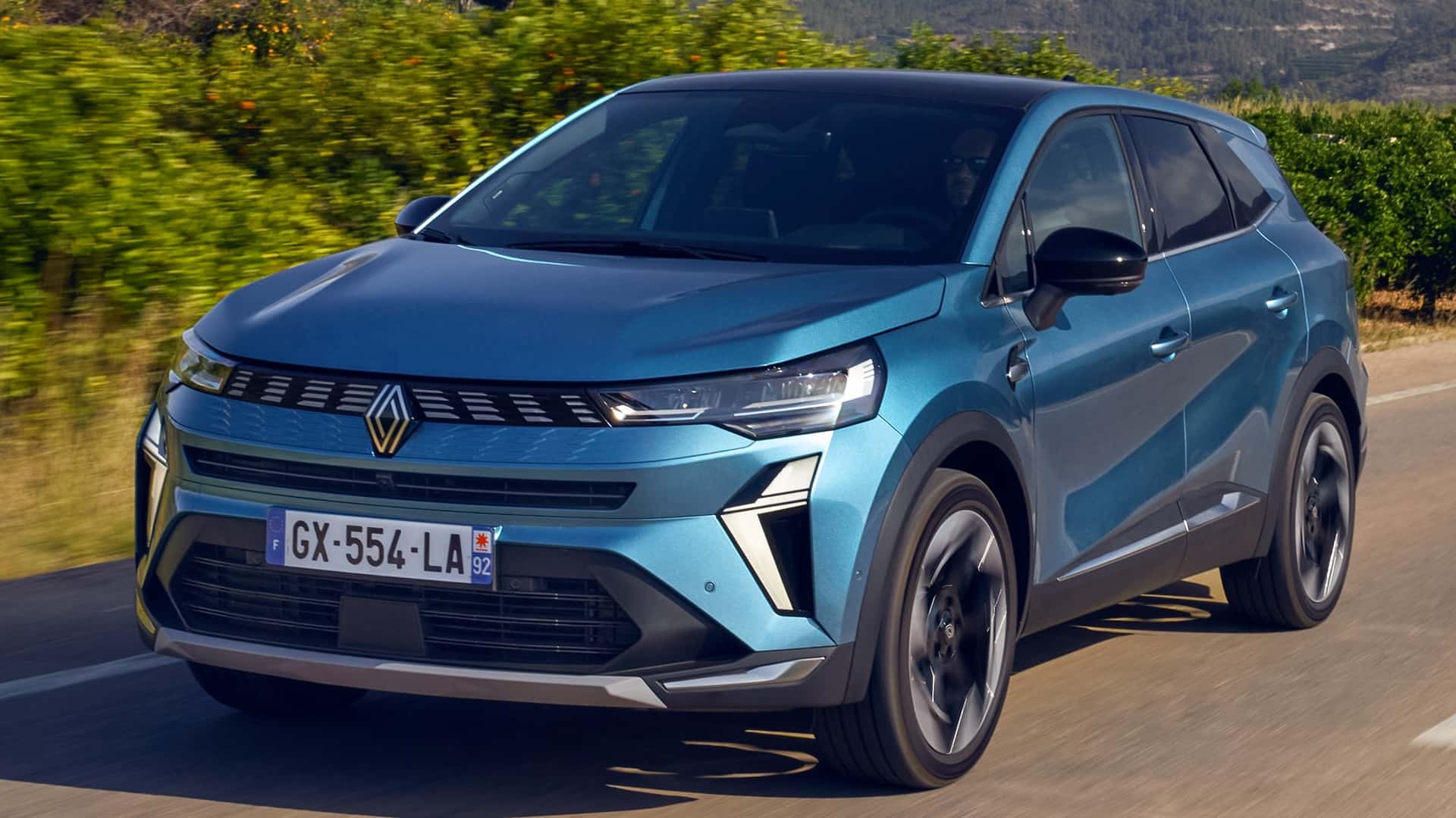 Renault Symbioz 2024 - Side view in motion