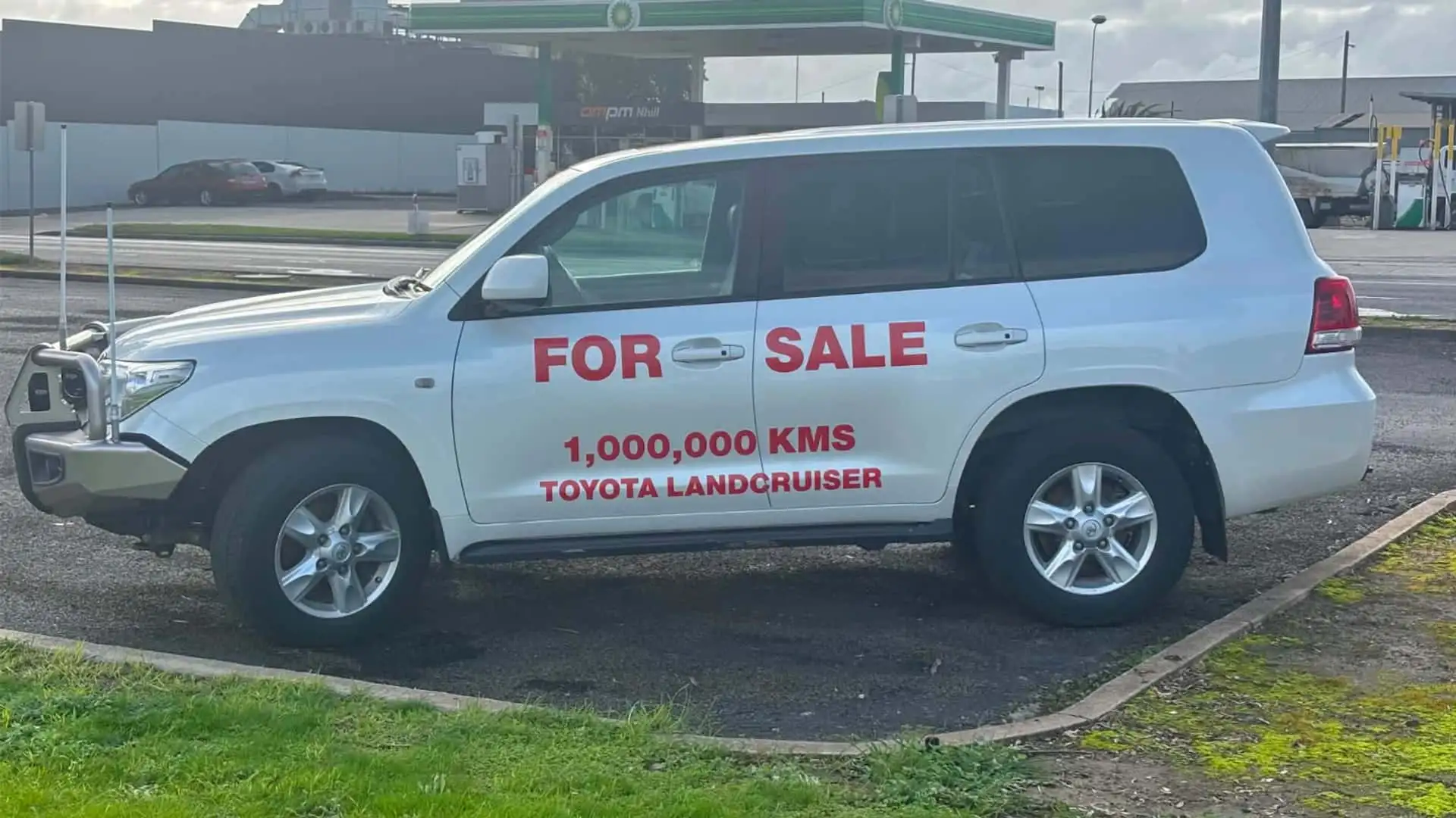 Легендарна Toyota Land Cruiser до мільйона кілометрів