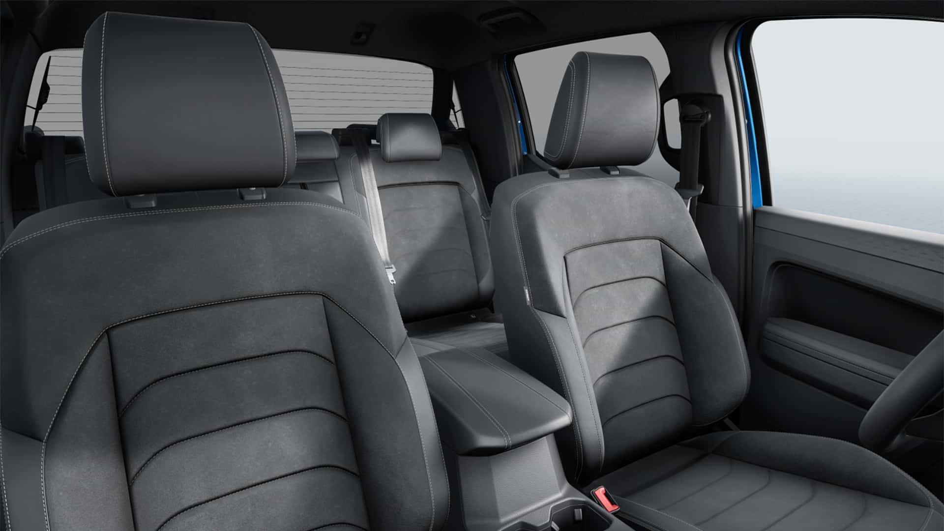 Интерьер Volkswagen Amarok Dark Label