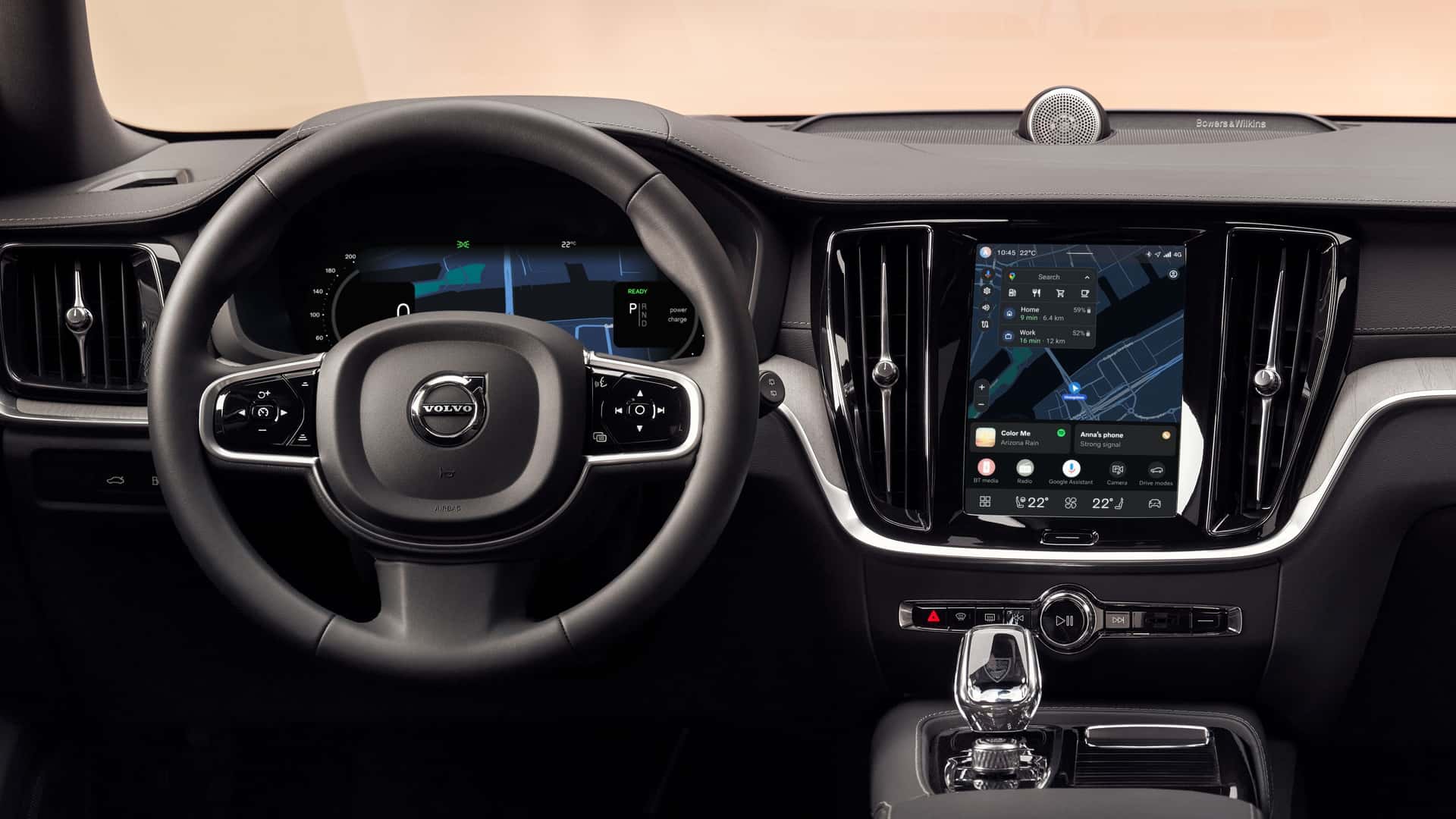 Екран мультимедійної системи Volvo
