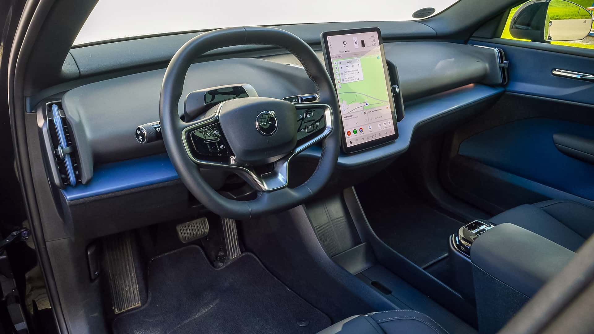 Радіаторна решітка Volvo EX30