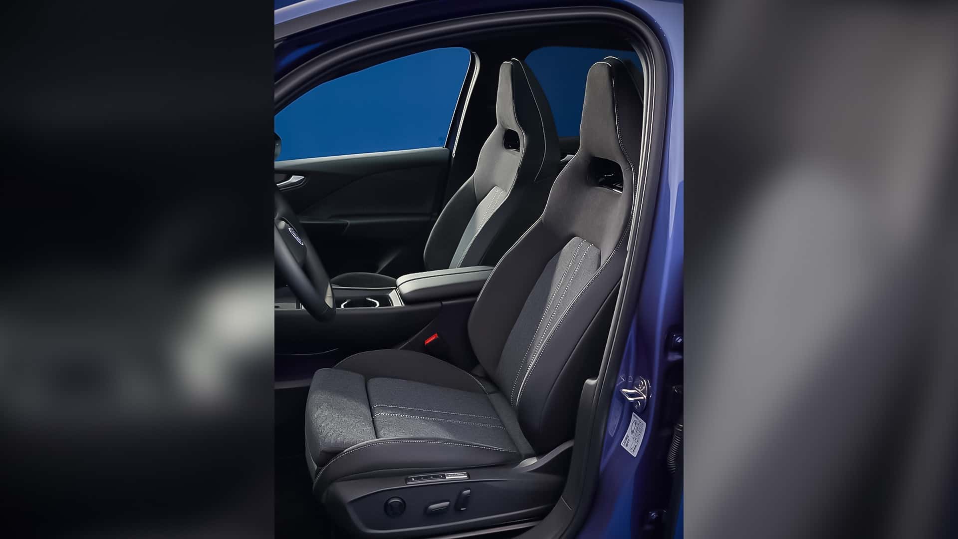 Volkswagen ID.3 Neo 2026 задний вид на тесты