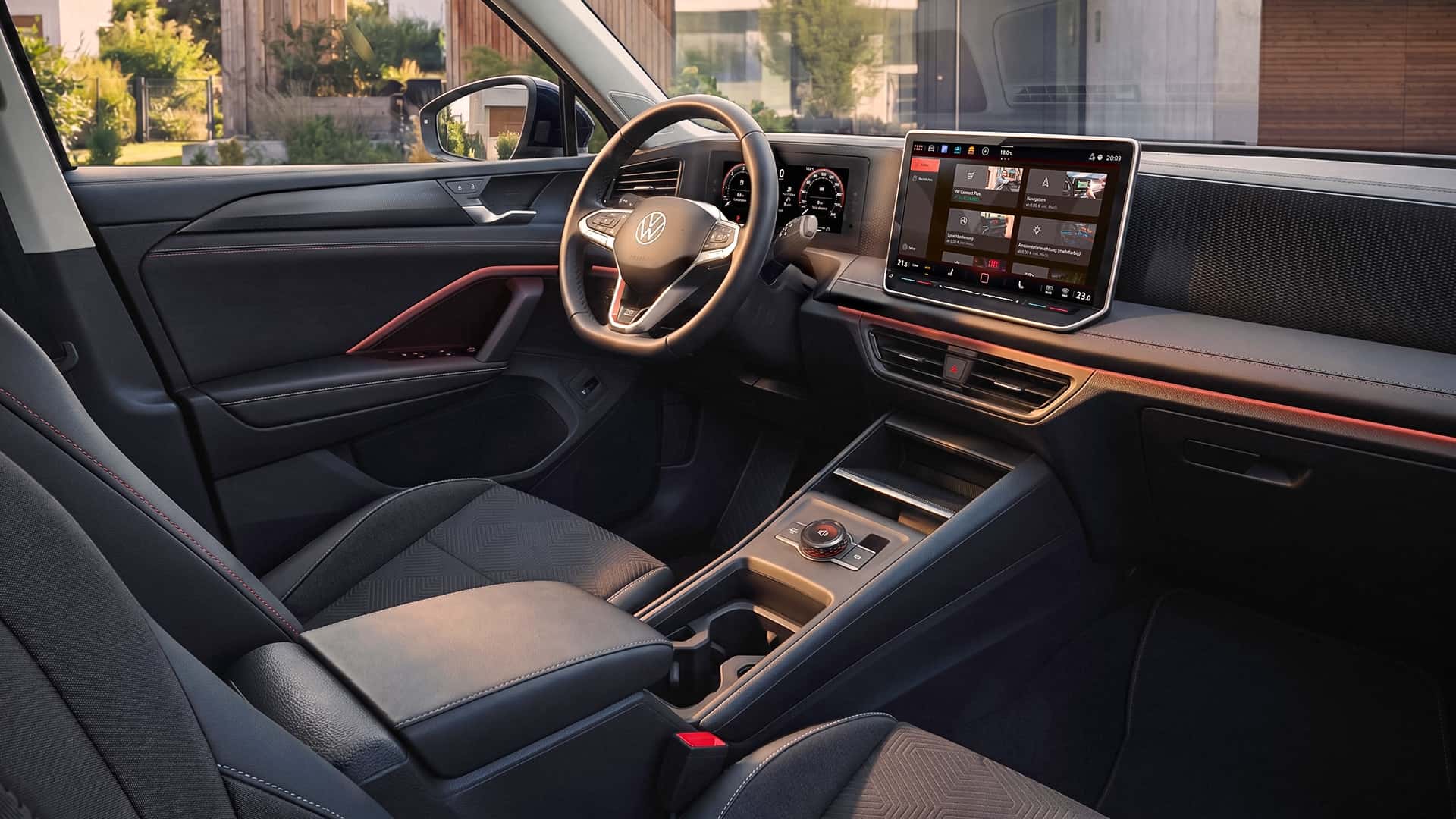 Деталі інтер’єру Volkswagen Tiguan Edition 20