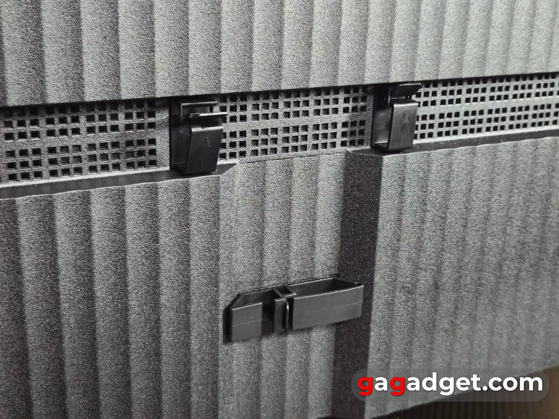 Для тих, хто знає чого хоче: огляд QLED-телевізора Xiaomi TV S Pro Mini LED 2026-20