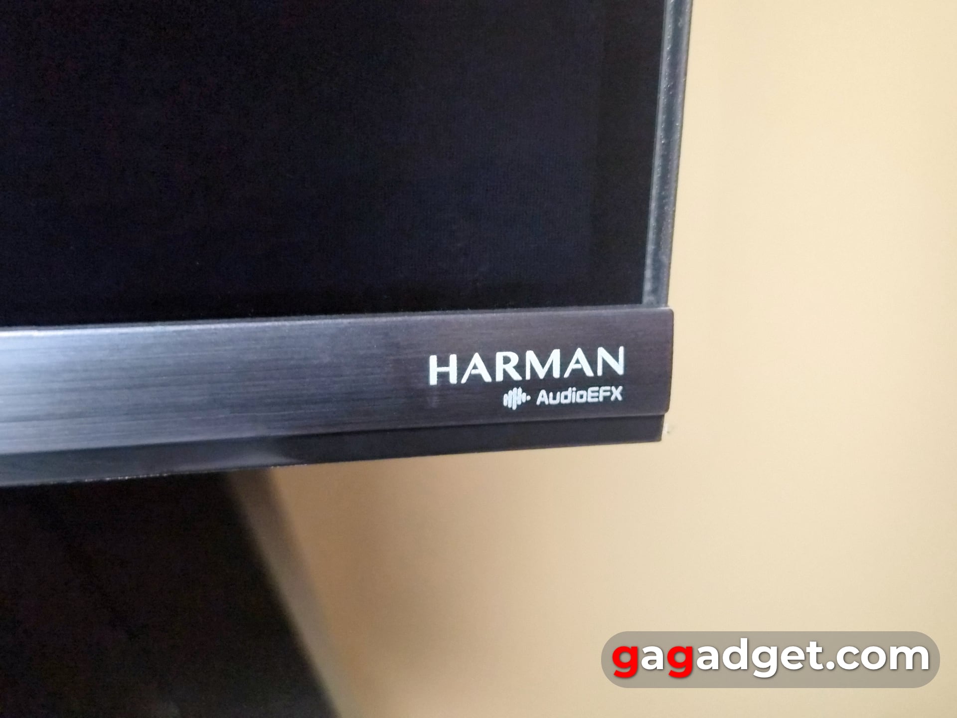 Для тих, хто знає чого хоче: огляд QLED-телевізора Xiaomi TV S Pro Mini LED 2026-6